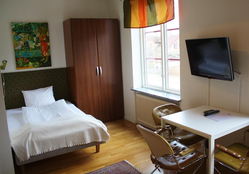 Design Hostel Mia Хельсингборг Экстерьер фото