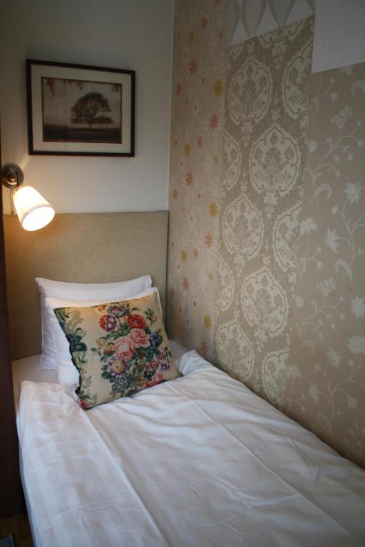 Design Hostel Mia Хельсингборг Экстерьер фото