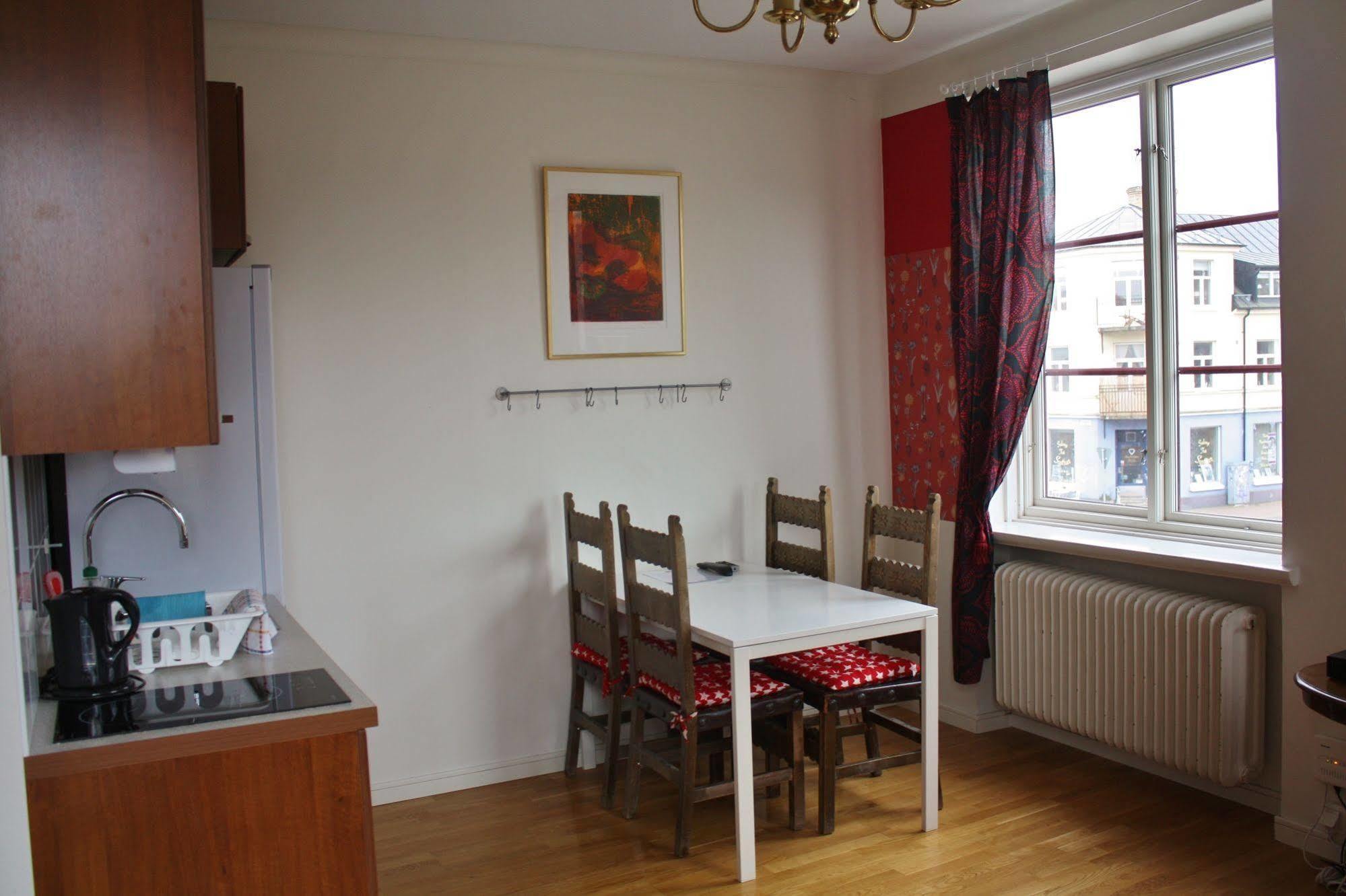 Design Hostel Mia Хельсингборг Экстерьер фото