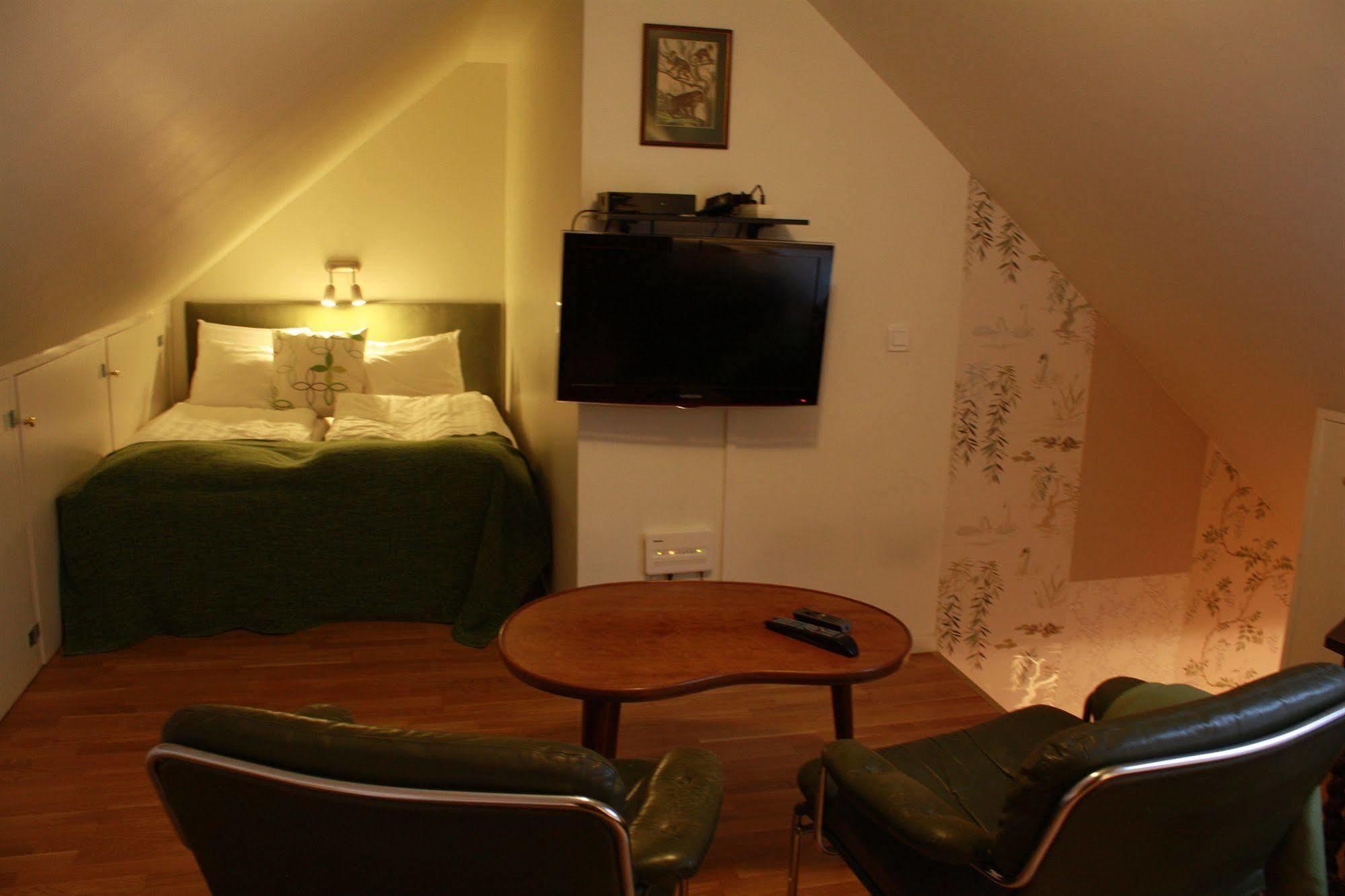 Design Hostel Mia Хельсингборг Экстерьер фото
